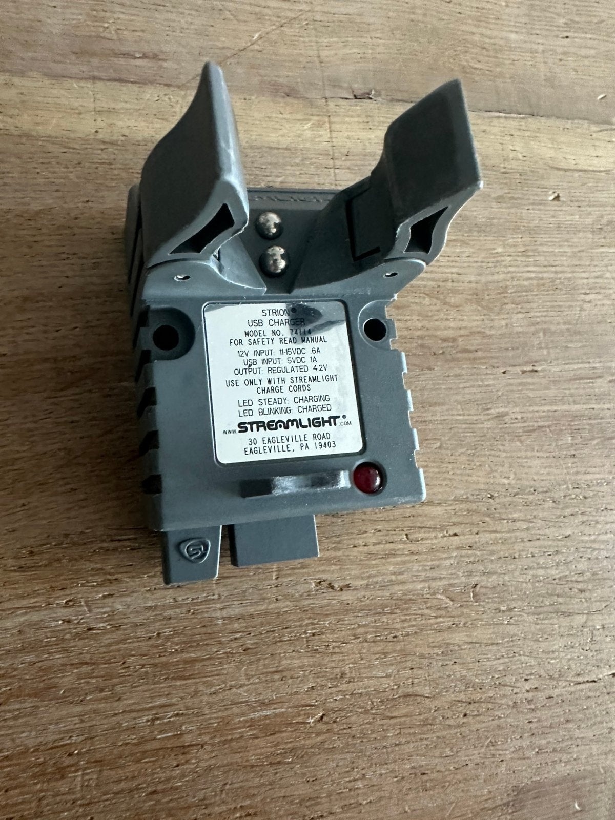 Streamlight Strion Snellaadhouder USB, 12V en 230V, Caravans en Kamperen, Zaklampen, Gebruikt, Batterij, Ophalen of Verzenden