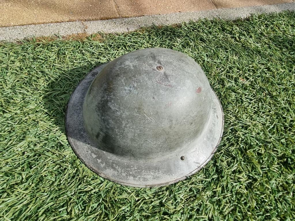 A.M.C. (Austin Motor Co. Ltd) dated 1941 MK-II Britse helm, Verzamelen, Militaria | Tweede Wereldoorlog, Ophalen, Engeland, Helm of Baret
