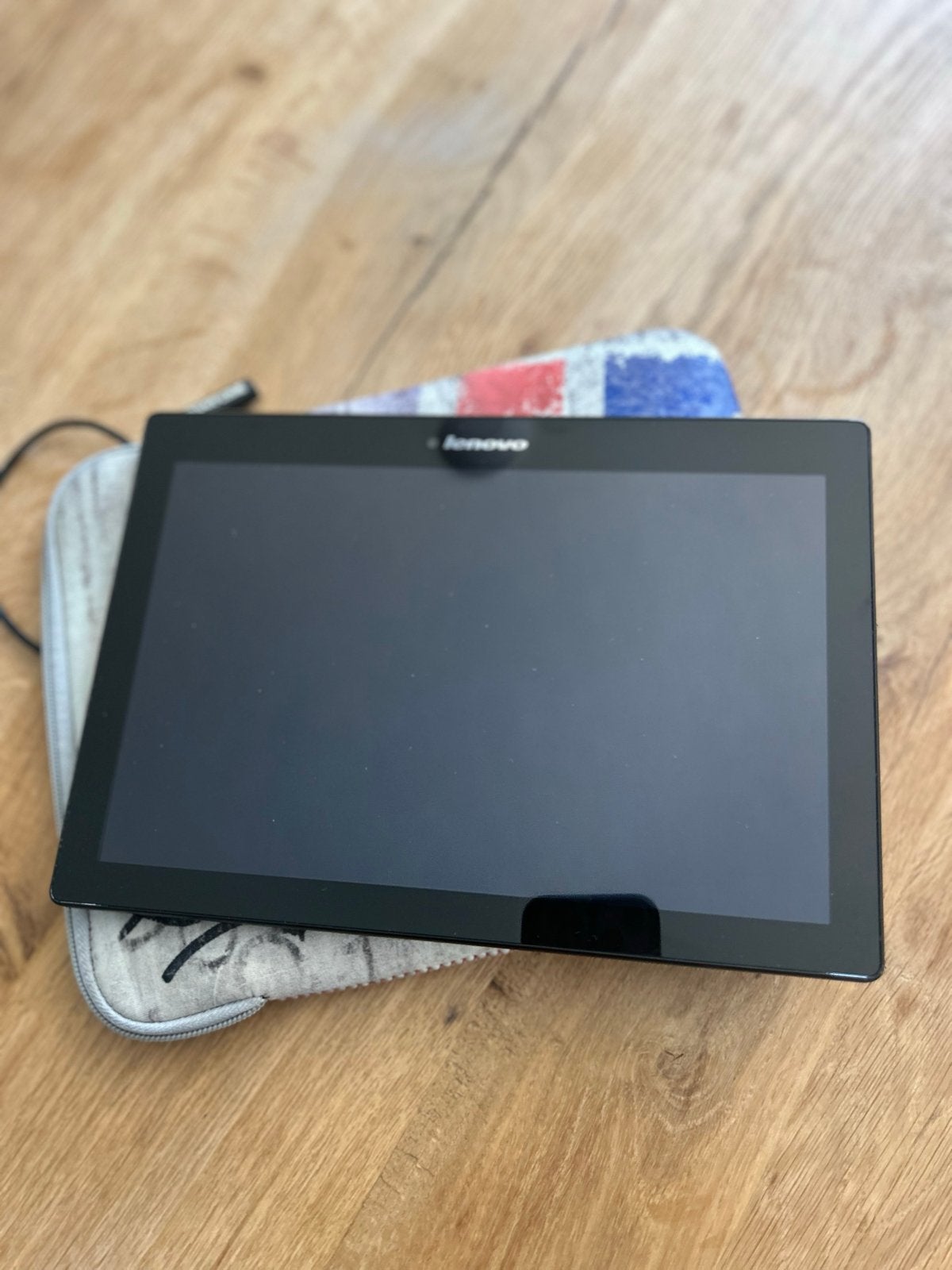 Lenovo Tablet TAB-2 A10-70F met oplader en beschermhoes, 10 inch, Ophalen of Verzenden, 16 GB, Wi-Fi