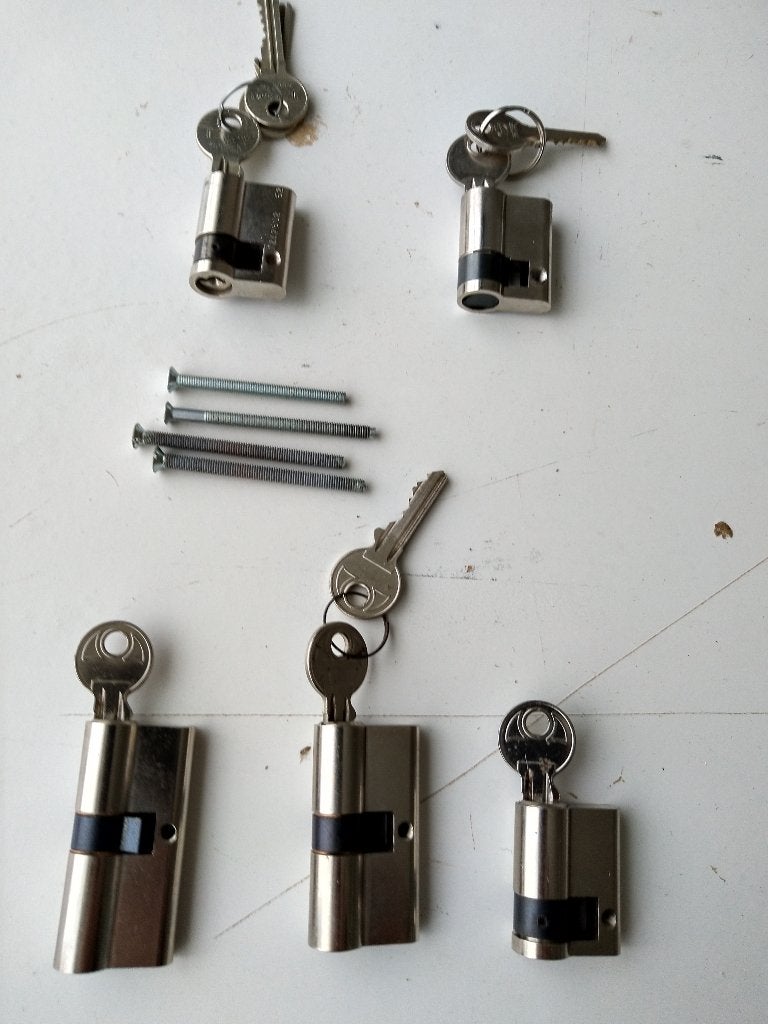 Cylindersloten, diverse 5 stuks, Ophalen of Verzenden, Nieuw, Chroom, Slot