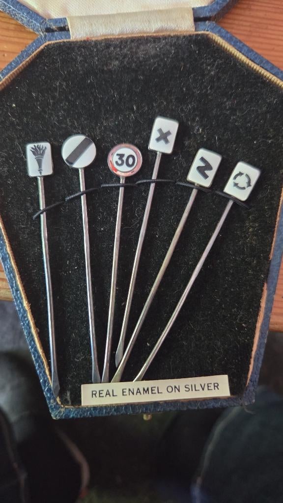 Engels zilveren cocktail prikkers met emaille topper, Antiek en Kunst, Ophalen of Verzenden, Zilver