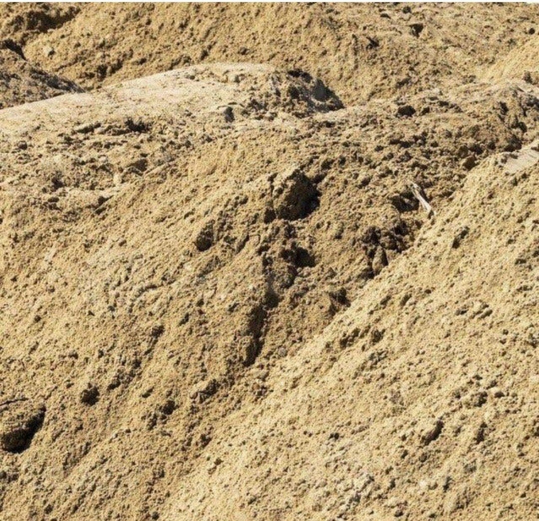 Gratis geel zand storten voor tuinrenovatie of graafwerk, Ophalen of Verzenden, Gebruikt, Ophoogzand