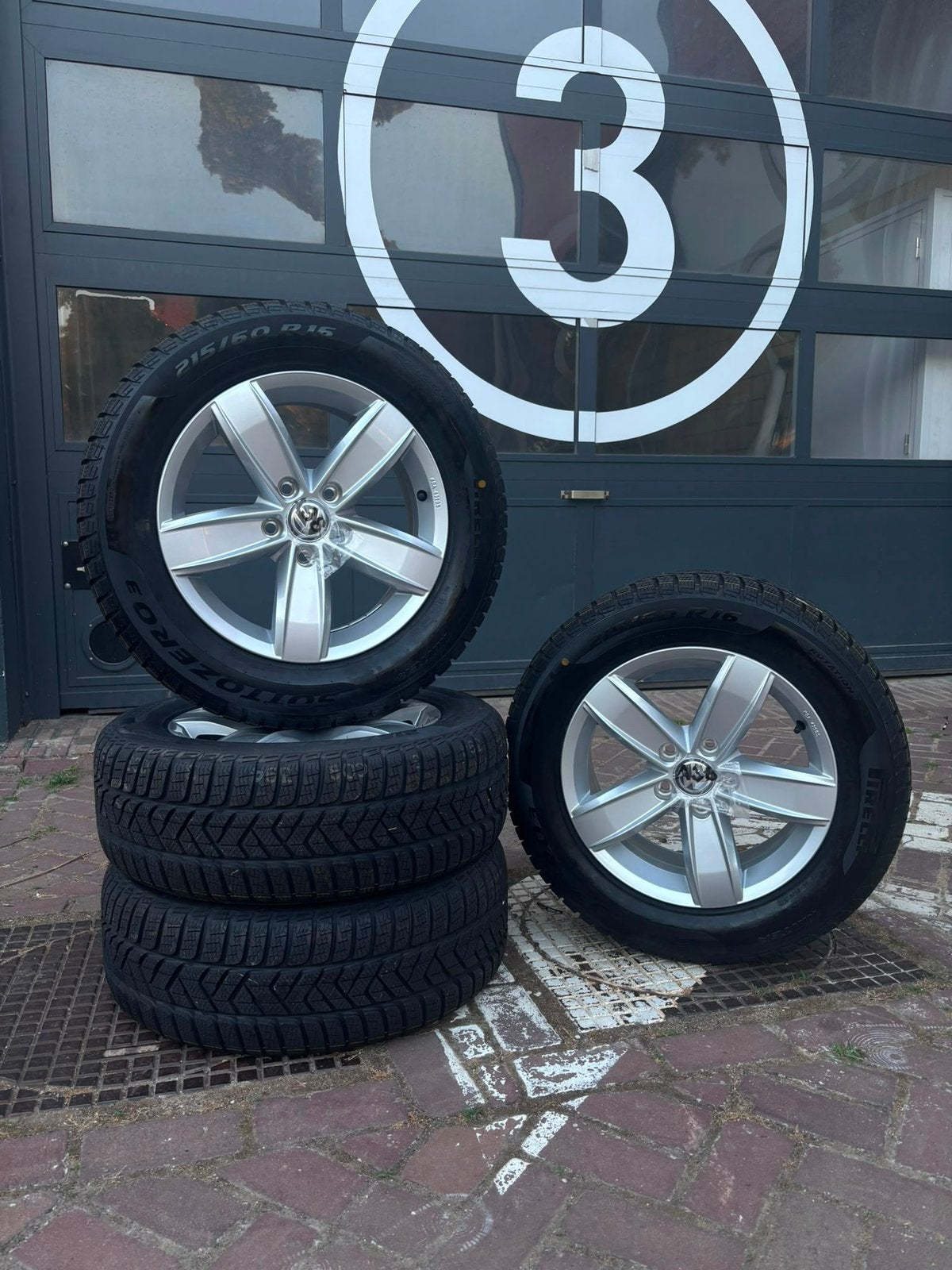 ️ ❄️ 16” Volkswagen Passat / T Roc “Corvara” velgen NIEUW, Auto-onderdelen, Banden en Velgen, Ophalen, 215 mm, 16 inch, Banden en Velgen