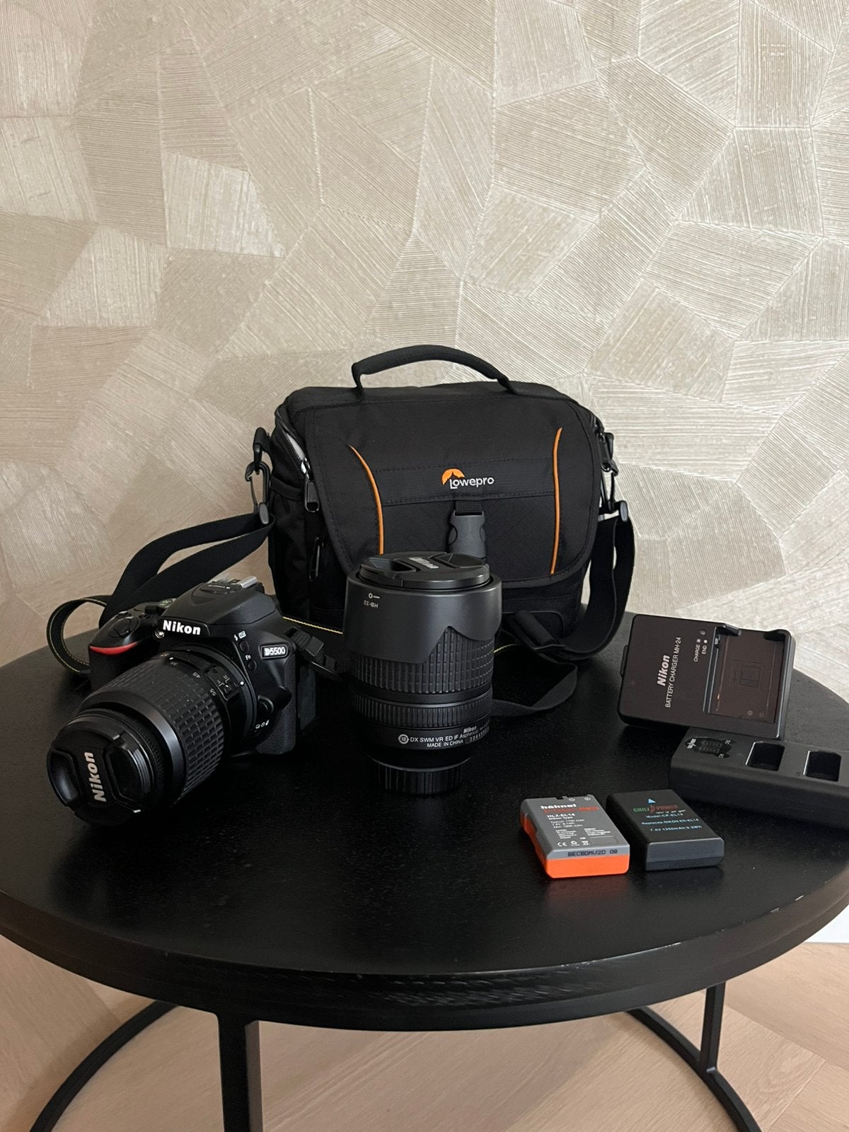 Nikon D5500 complete spiegelreflexcamera-set – 2 lenzen, Spiegelreflex, Ophalen of Verzenden, Zo goed als nieuw, Nikon