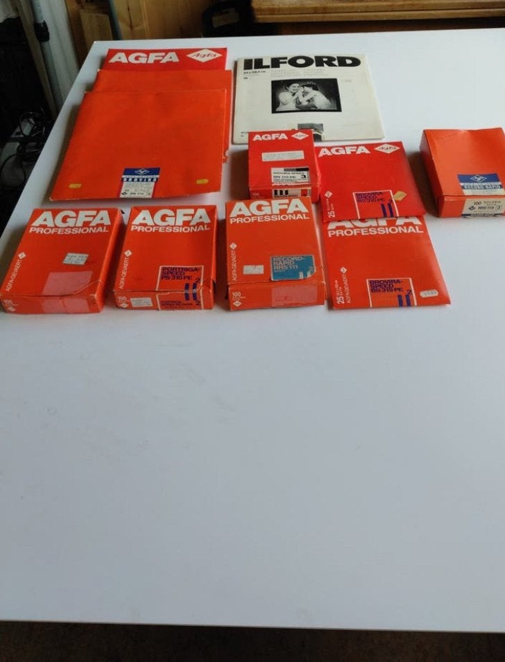 Vintage Agfa Click-I camera met Agfa en Ilford fotopapier, Audio, Tv en Foto, Fotocamera's Analoog, Ophalen, Gebruikt, Compact