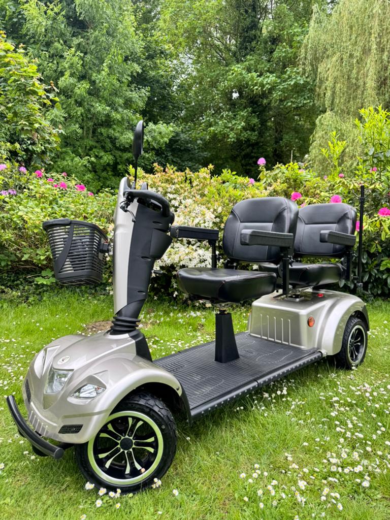 Vermeiren Limo 2 Scootmobiel | Twee zits elektrisch scooter, Ophalen of Verzenden, Inklapbaar, Zo goed als nieuw, Elektrische rolstoel