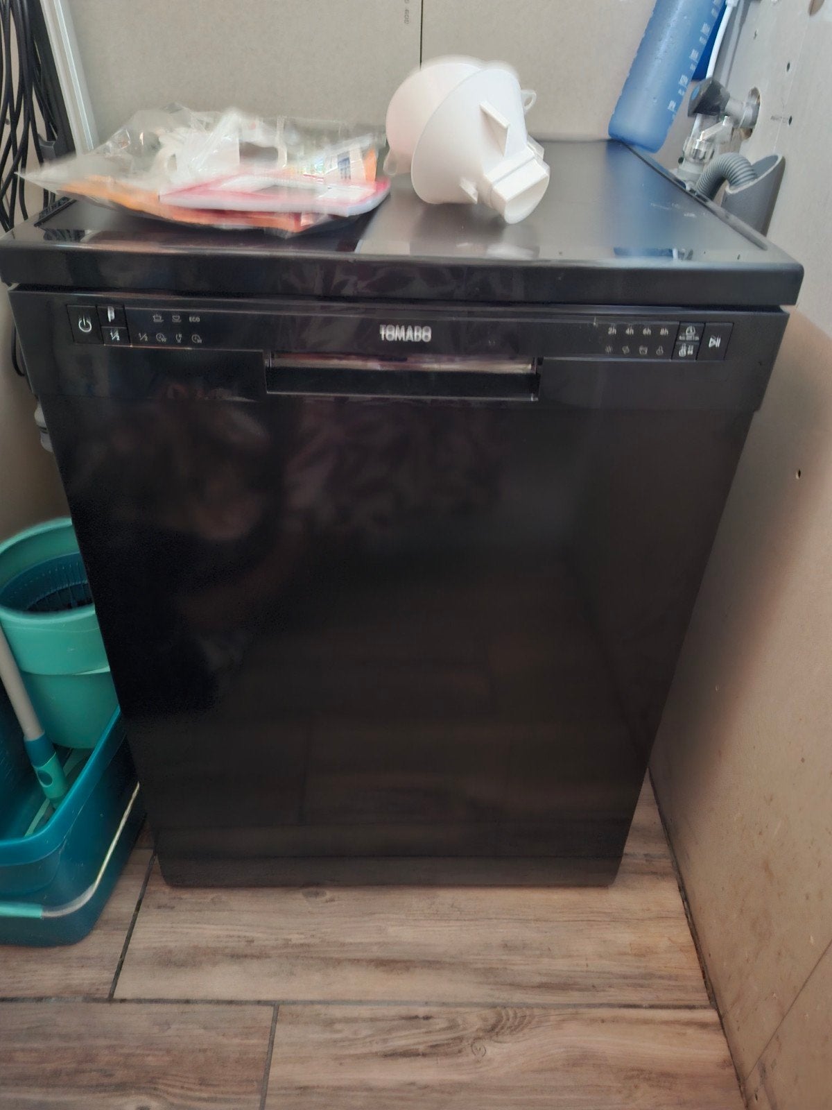 TOMADO Vrijstaande Vaatwasser - Zwart zo goed als nieuw, Witgoed en Apparatuur, Vaatwasmachines, Ophalen, Zo goed als nieuw, Minder dan 85 cm