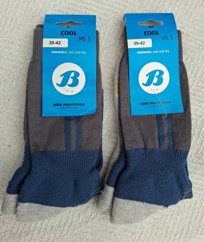 2 Paar Bata Cool MS 3, maat 39-42, Bata, Overige kleuren, Nieuw, Ophalen of Verzenden