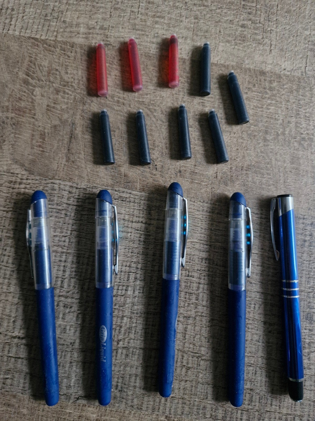 Inktpennen set - Blauwe vulpen en diverse inktpatronen, Ophalen of Verzenden, Zo goed als nieuw
