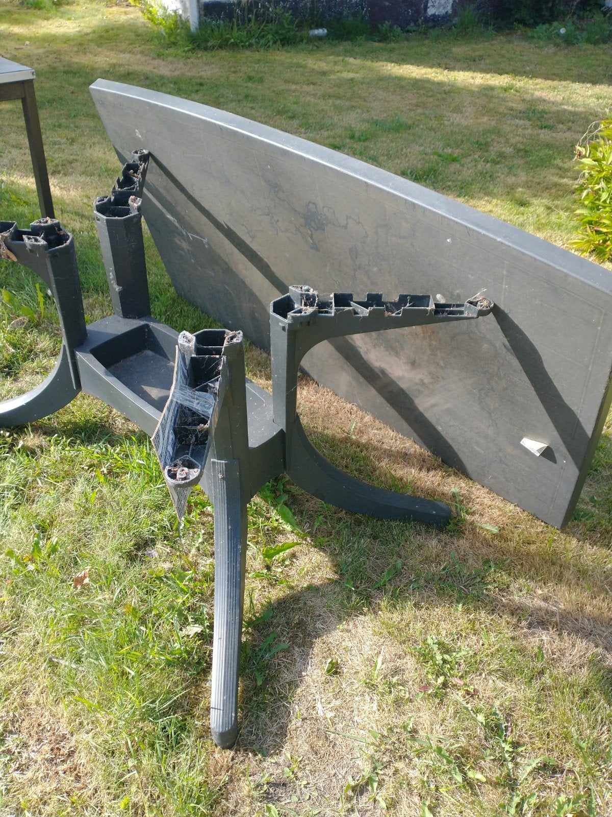 tuintafel terrastafel kunstof 2 delen gratis ophalen, Ophalen
