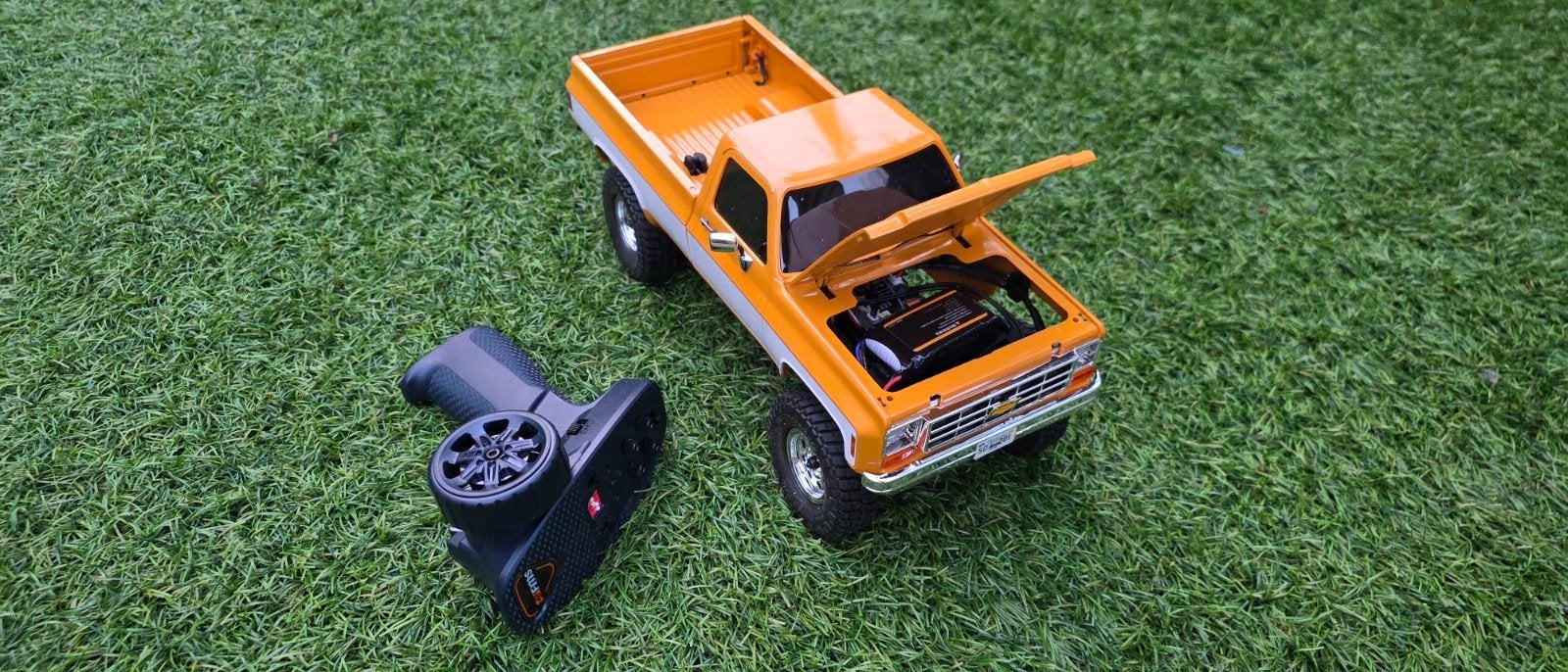 FMJ RC Chevrolet C10 Pickup Truck - Zo goed als nieuw, Auto offroad, Zo goed als nieuw, RTR (Ready to Run), Overige schalen