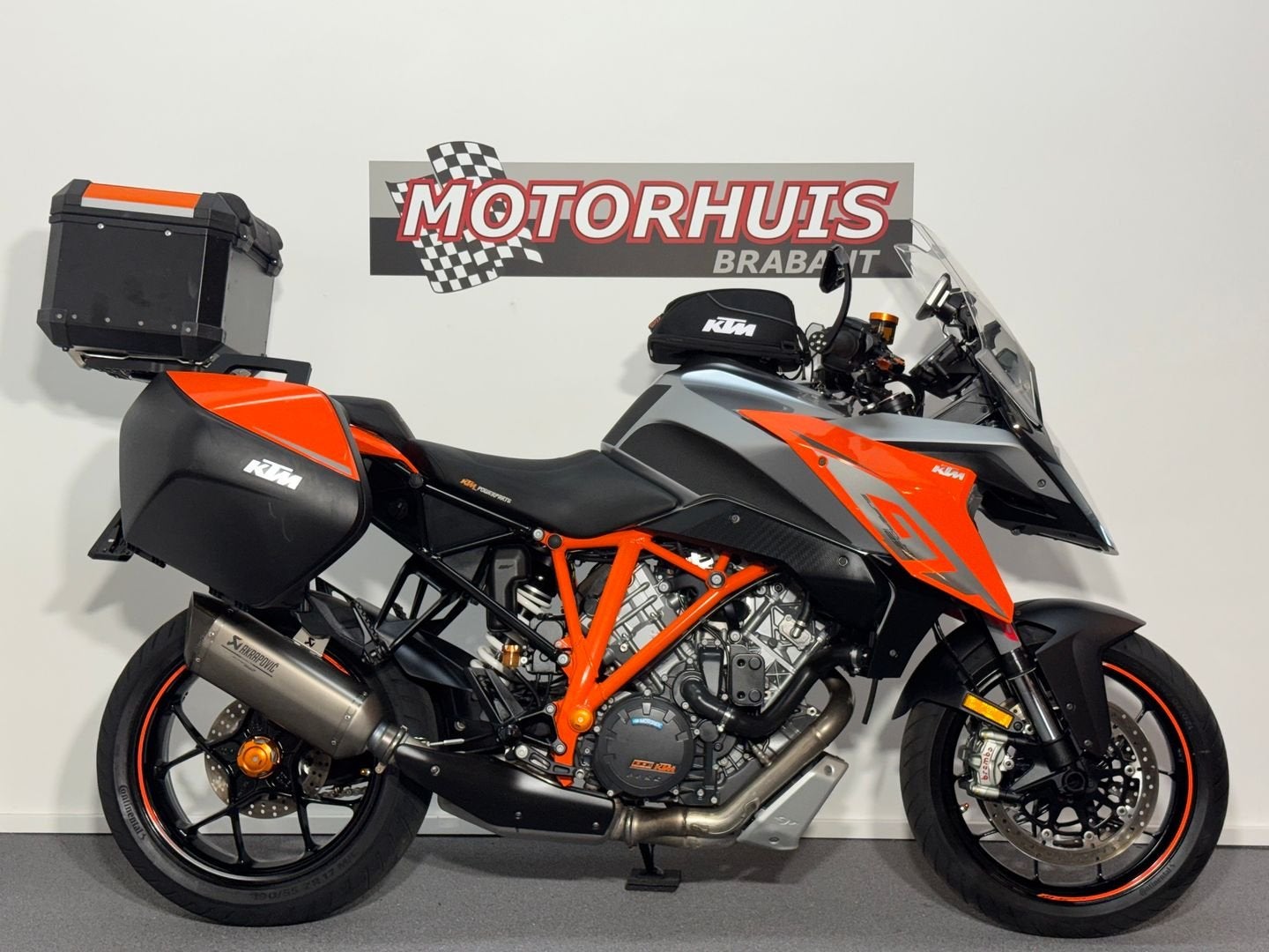 KTM 1290 SUPER DUKE GT (bj 2017)