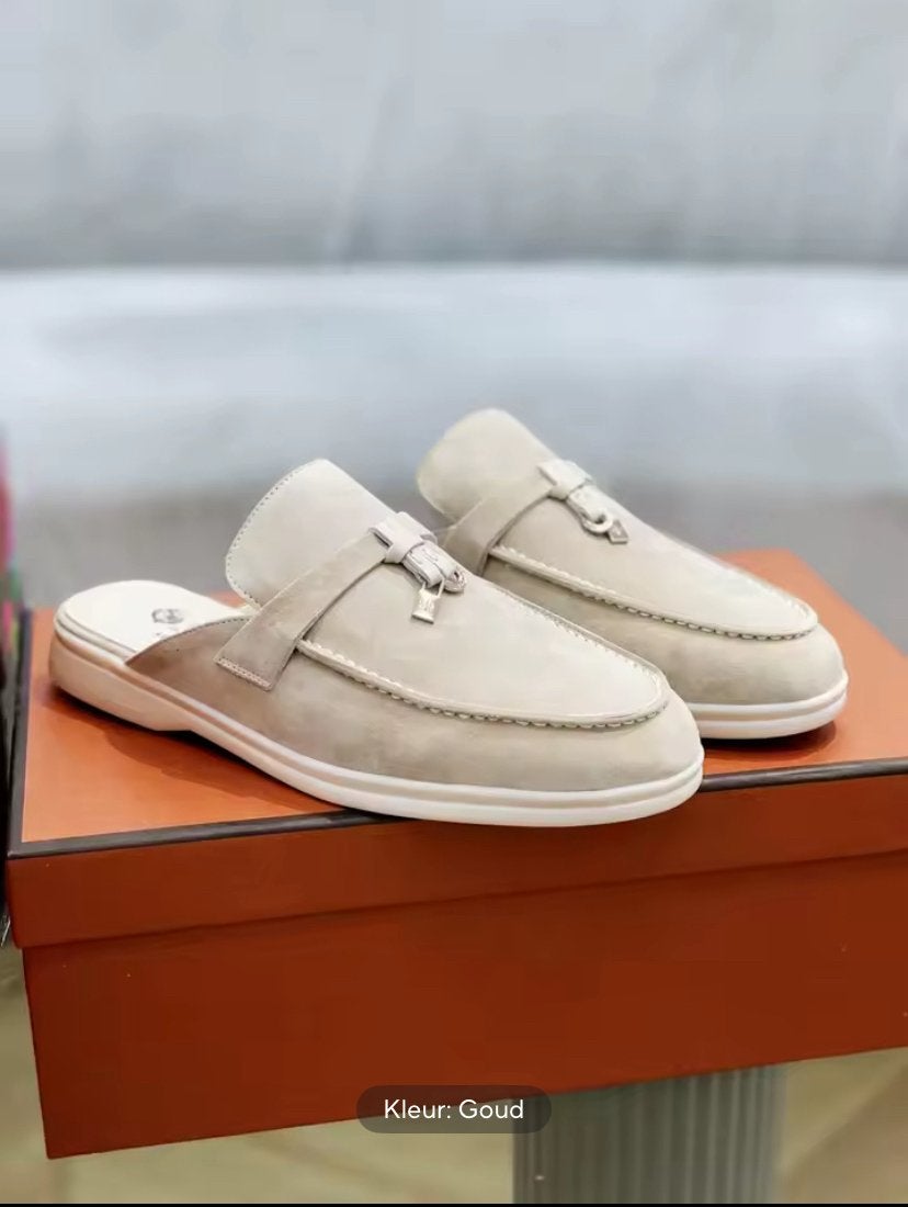 Loro piana slippers/schoen, Ophalen of Verzenden, Nieuw, Overige kleuren