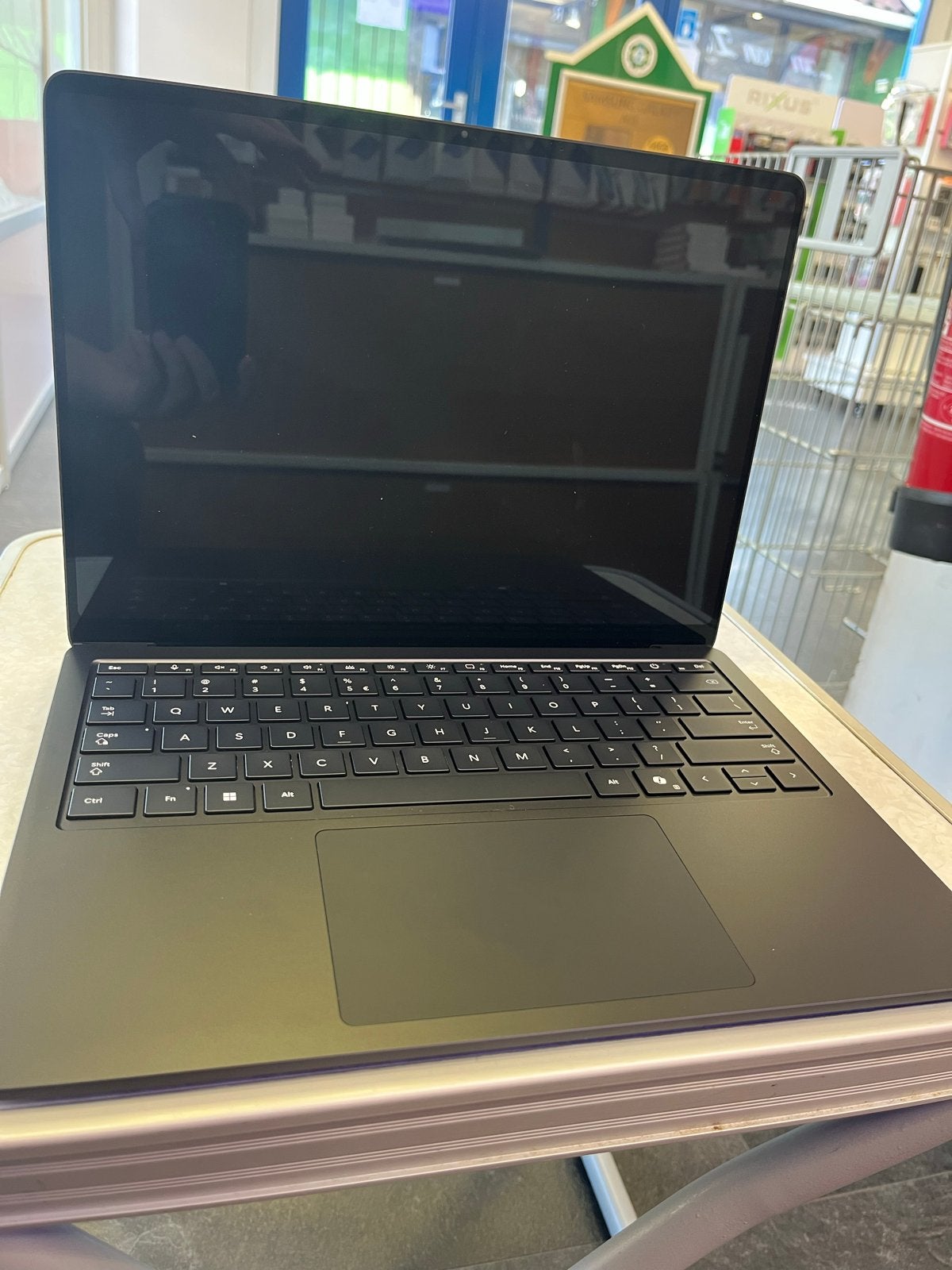 Microsoft Surface Laptop 7 - 256GB - 16GB RAM - Gebruikt, Computers en Software, Windows Laptops, 2 tot 3 Ghz, Qwerty, 13 inch