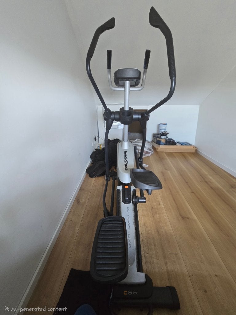 NordicTrack C 5.5 Crosstrainer – Zeer goede staat, Sport en Fitness, Ophalen of Verzenden, Zo goed als nieuw, Benen, Crosstrainer