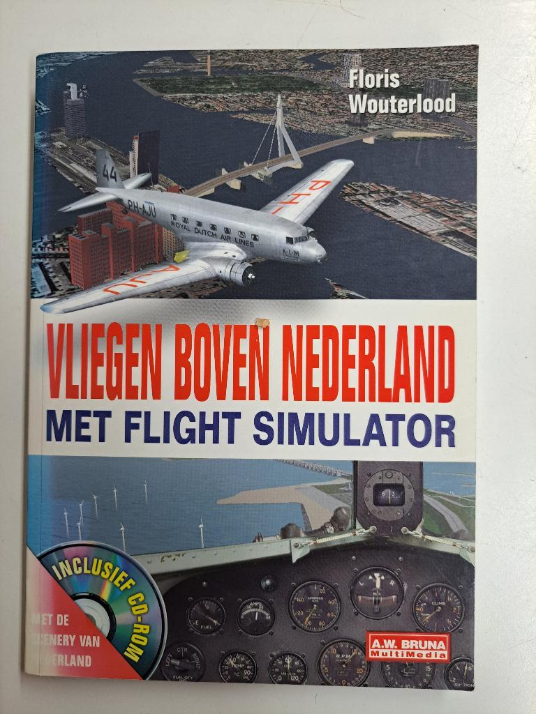 Flicht Simulator spellen en boek, Ophalen, Gebruikt, 1 speler, Eén computer