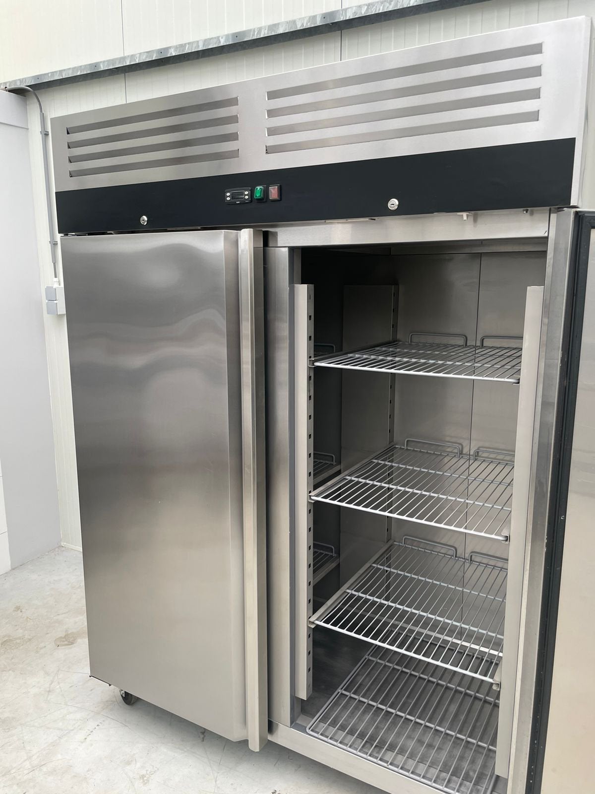 2 stuks horeca rvs vriezer dubbeldeurs vrieskast freezer, Ophalen of Verzenden, 50 tot 75 cm, 50 tot 100 cm, Minder dan 100 cm