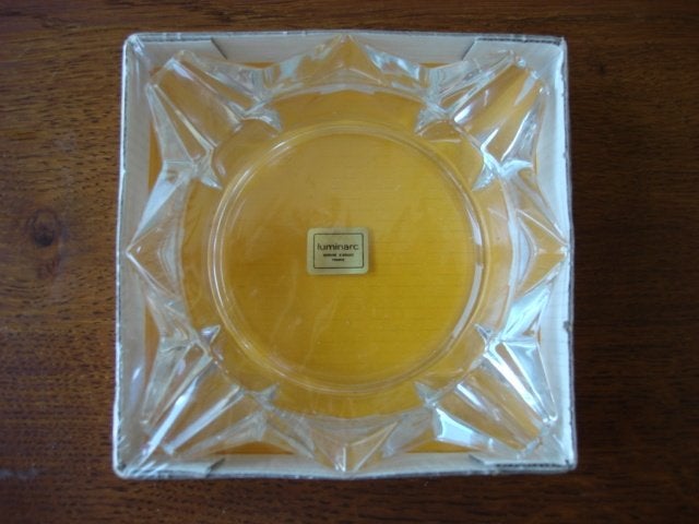Asbak "Luminarc" Nieuw in de Verpakking, Ophalen of Verzenden, Nieuw, Asbak