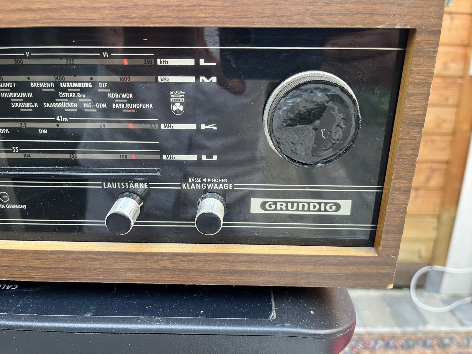 Vintage Grundig Radio - Houten Behuizing, Ophalen of Verzenden, Gebruikt, Radio