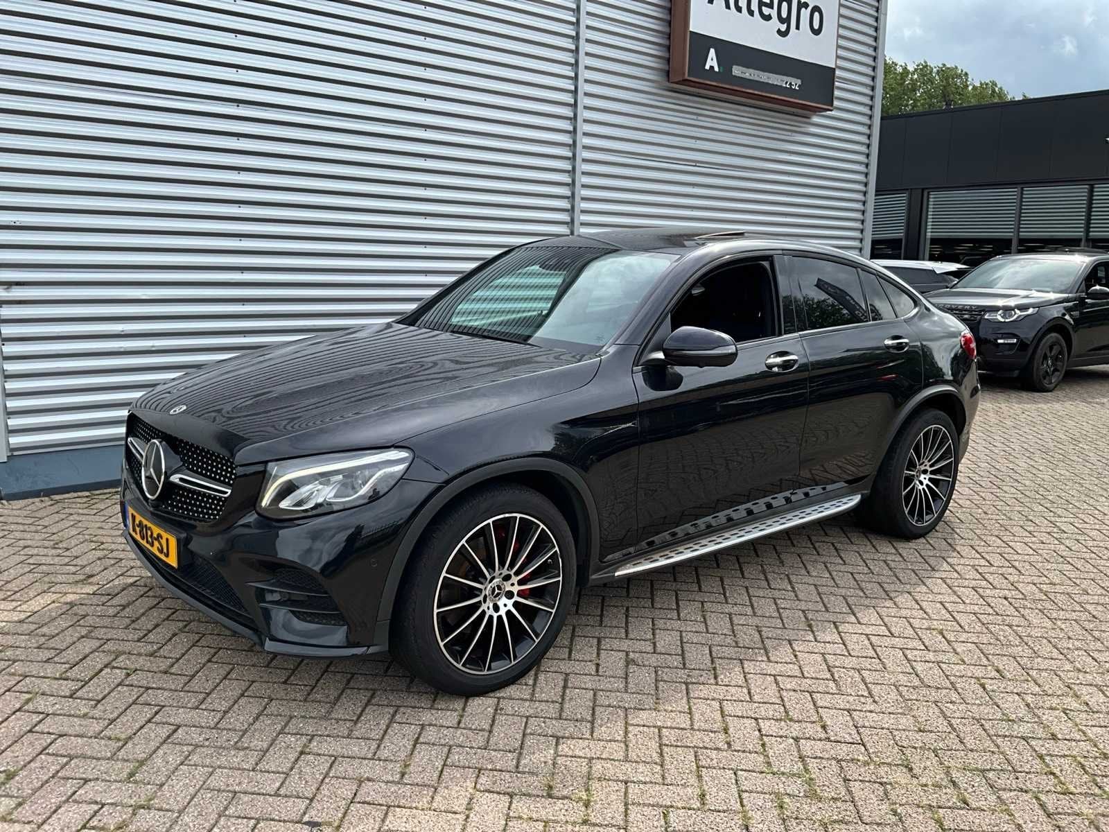 2017 Mercedes-Benz GLC-klasse Coupé 250 4M. Prem Plus Perso, Auto's, Gebruikt, Euro 6, Bedrijf, 102 €/maand