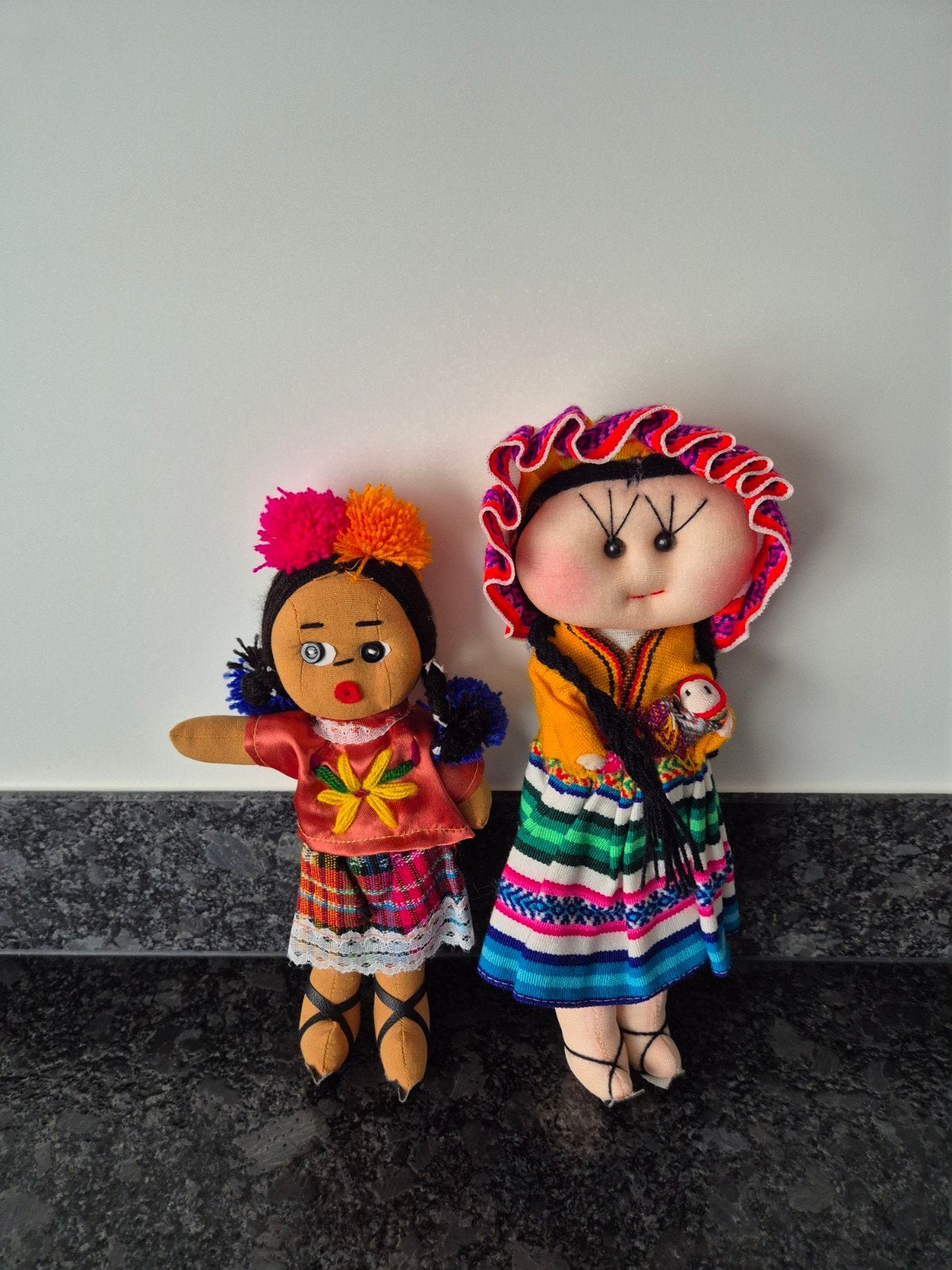 Mexicaanse Handgemaakte poppen 2 stuks, Verzamelen, Ophalen of Verzenden, Pop