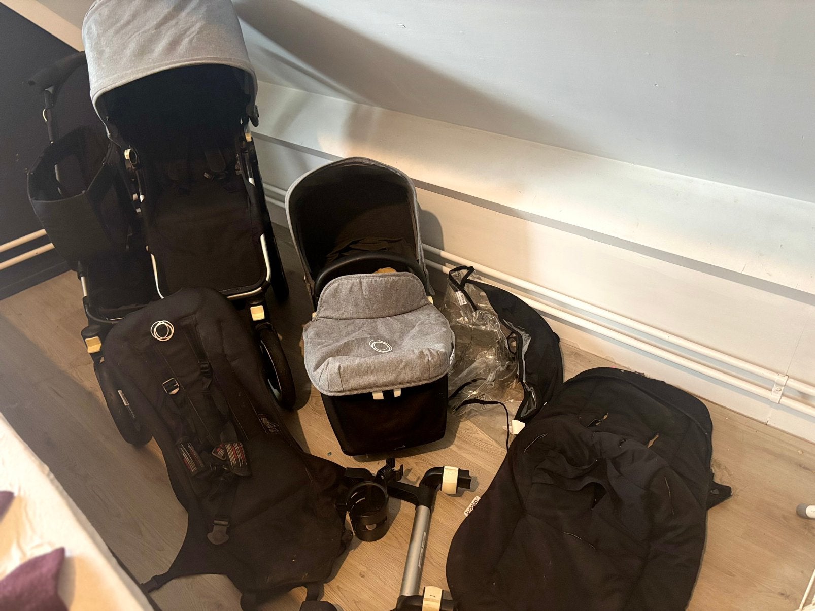 Grijze Bugaboo Donkey Duo 2 zitjes en reiswieg + voetenzak, Ophalen, Gebruikt, Bugaboo, Combiwagen