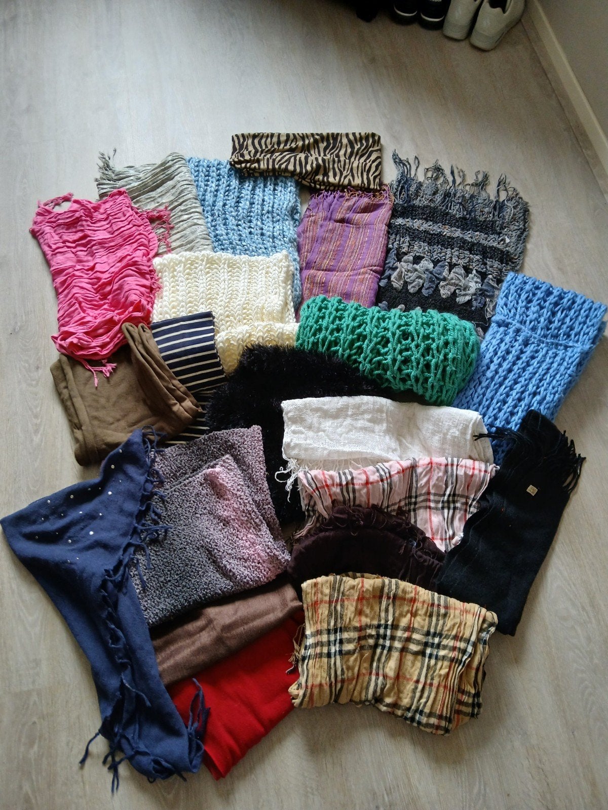 Groot pakket sjaals en dassen voor herfst en winter (20+), Ophalen of Verzenden