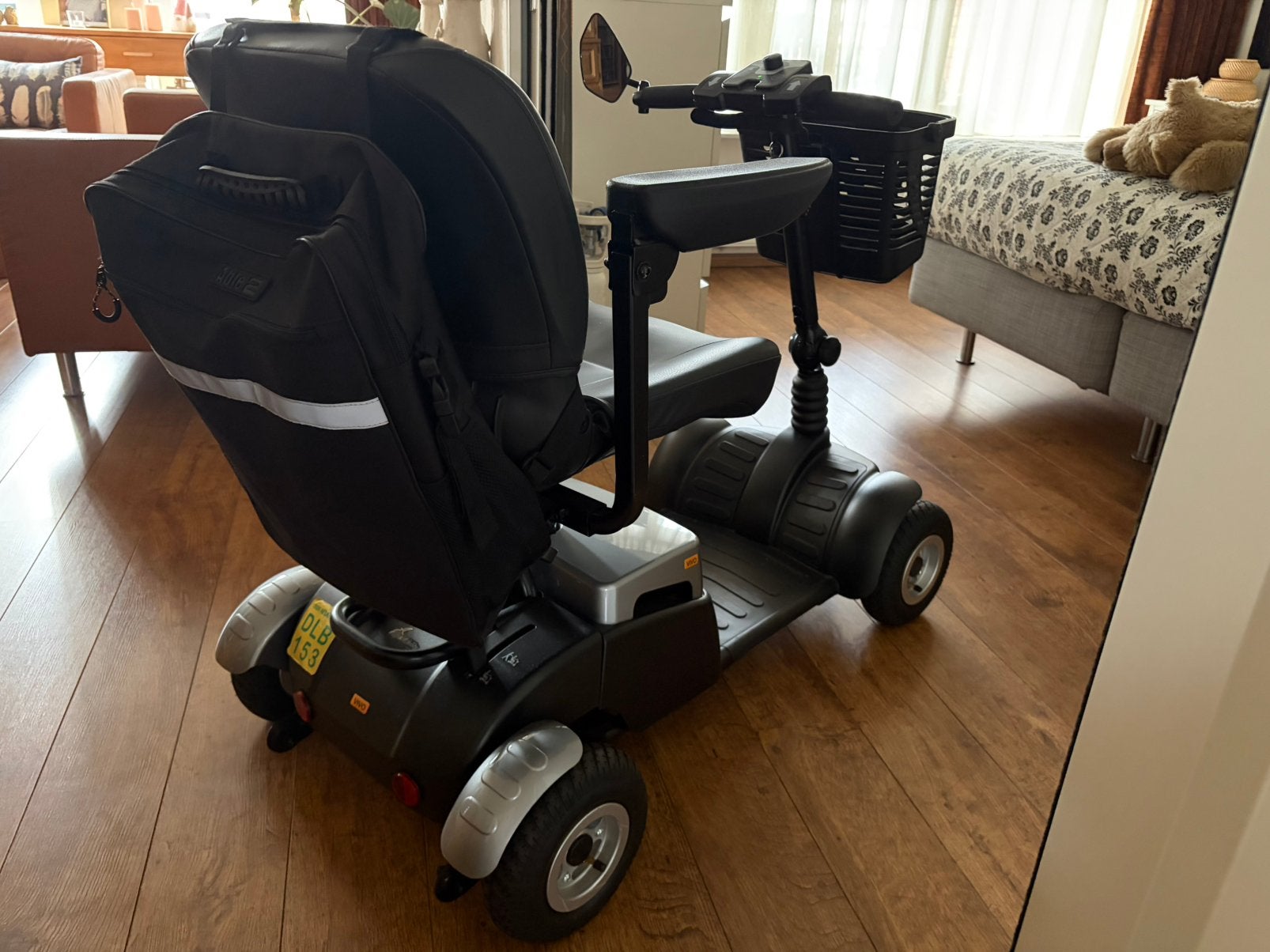 scootmobiel Vivo 4, Ophalen, Zo goed als nieuw, 10 km/u of minder