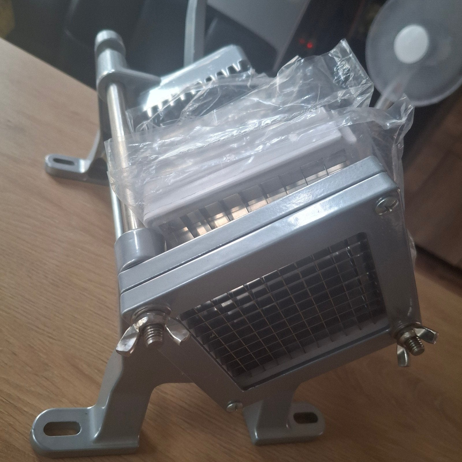 Professionele frietsnijder met 2 extra opzetstukken, Ophalen, Overige typen, Zilver, Zo goed als nieuw