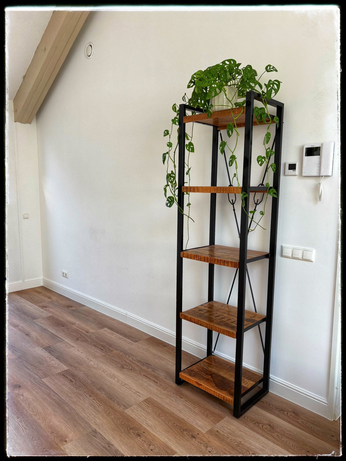 Mango kast erg mooi, Huis en Inrichting, Kasten | Boekenkasten, Ophalen, Met plank(en), 50 tot 100 cm, Zo goed als nieuw