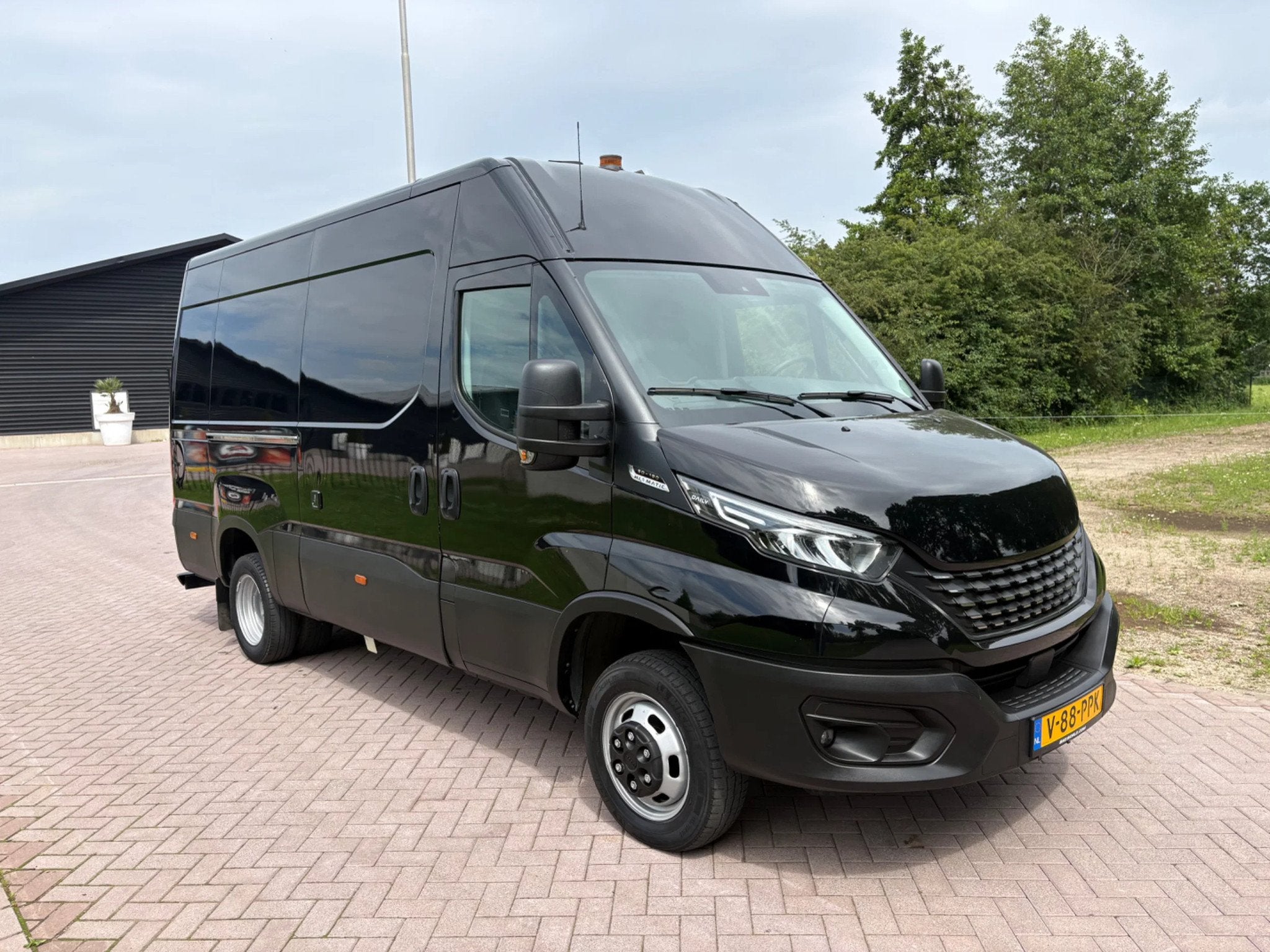 Iveco Daily 50 C18 Hi Matic automaat lucht geremd 11.9 ton, Auto's, Bestelauto's, Automaat, Achterwielaandrijving, Gebruikt, Euro 6