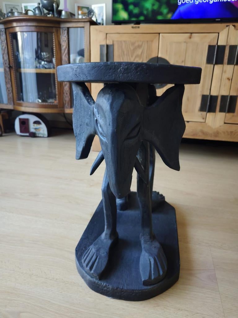 2x Nachtkastjes/bijzettafeltjes, Ophalen, Gebruikt, 55 tot 70 cm, 45 tot 65 cm