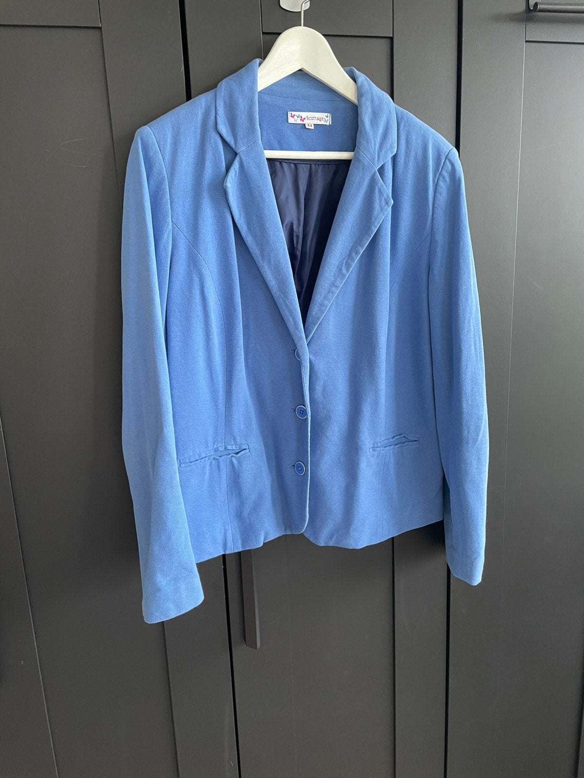 Colbertje maat 44 €12.00, Ophalen of Verzenden, Zo goed als nieuw, Maat 42/44 (L), Blauw