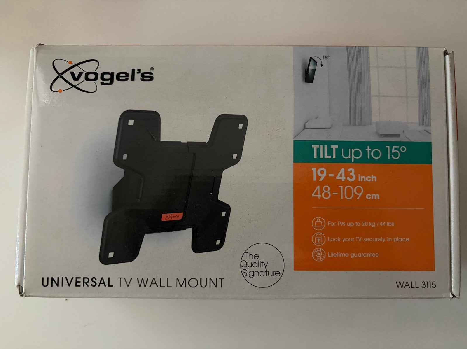 Vogel's WALL 3115 Universele TV Muurbeugel Kantelbaar, Audio, Tv en Foto, Ophalen of Verzenden, Zo goed als nieuw