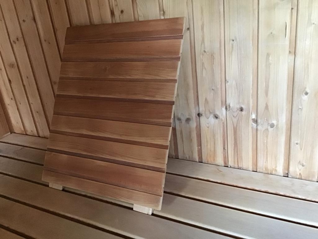 Sauna rugleuning red cedar vaste prijs €10, Ophalen of Verzenden, Zo goed als nieuw, Complete sauna