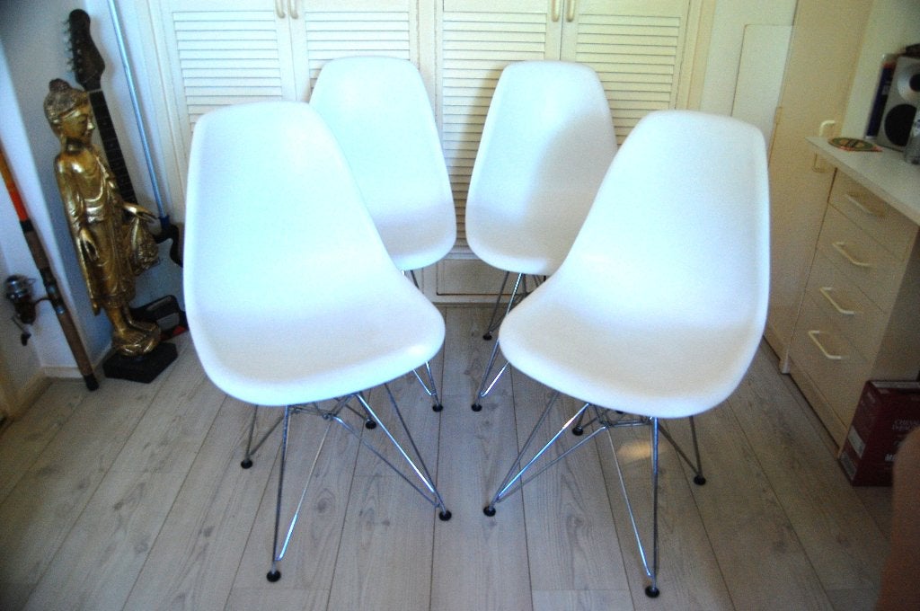 Design eetkamerstoelen M.C Italy, 4 stuks, Ophalen, Wit, Zo goed als nieuw, Vier