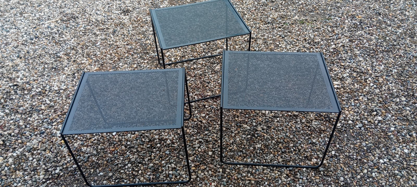 Ikea 80s Zwart Metalen Bijzettafels ., Ophalen, Minder dan 55 cm, Gebruikt, Metaal of Aluminium