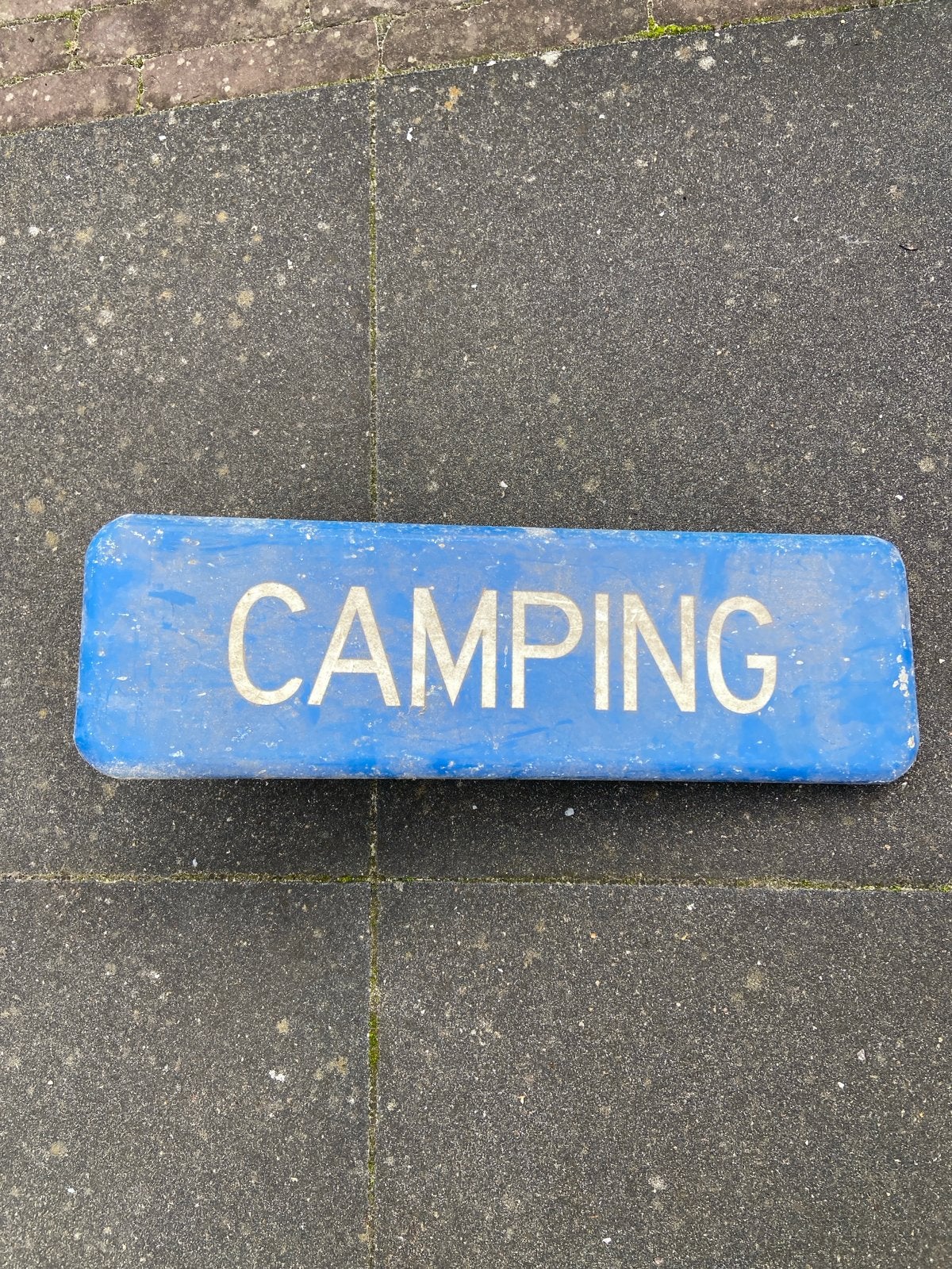 Vintage Camping Bord - Blauw met Witte Letters, Caravans en Kamperen, Ophalen of Verzenden, Gebruikt