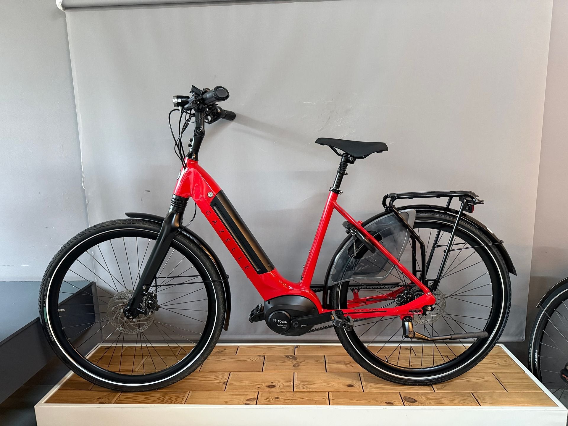 Elektrische fiets GAZELLE ULTIMATE C8 Belt, -, -, Zo goed als nieuw, 51 tot 55 cm