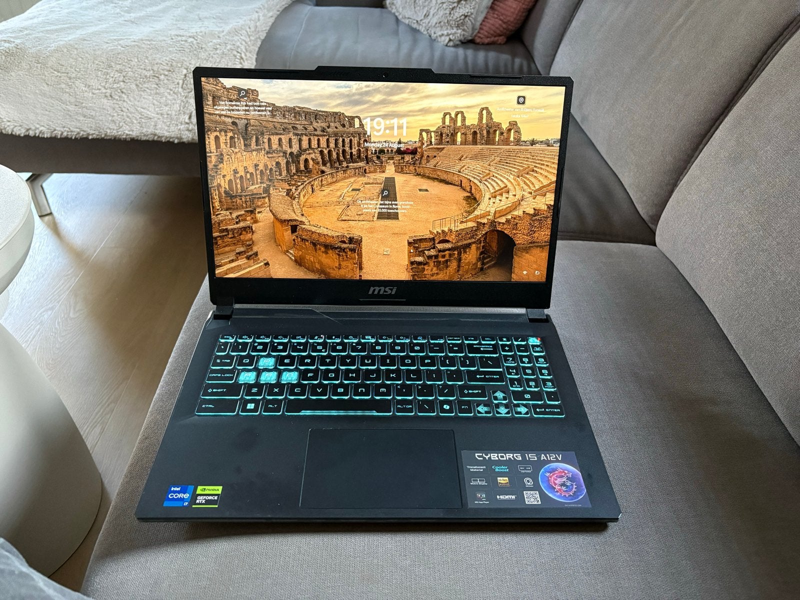 MSI Cyborg 15 A12VF Gaming Laptop - i7-12650H, RTX 4060, Computers en Software, Ophalen, Met videokaart, 2 tot 3 Ghz, Zo goed als nieuw