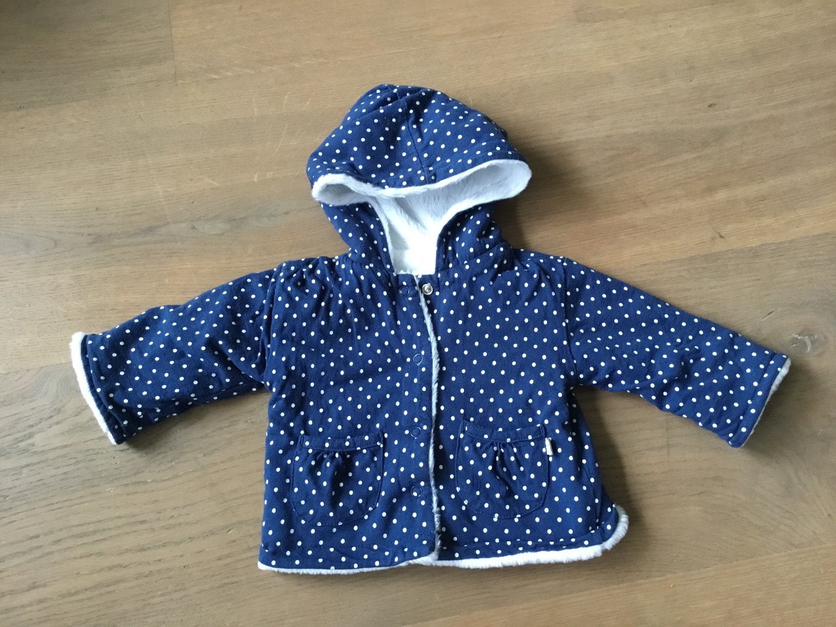 Zacht jasje maat 50 meisje jas vestje vest winterjas, Kinderen en Baby's, Ophalen of Verzenden, Zo goed als nieuw, Meisje, Jasje