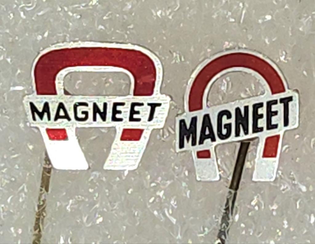 2 Vintage Magneet Rijwielen Speldjes - Fiets Merk, Ophalen of Verzenden, Gebruikt, Merk, Speldje of Pin