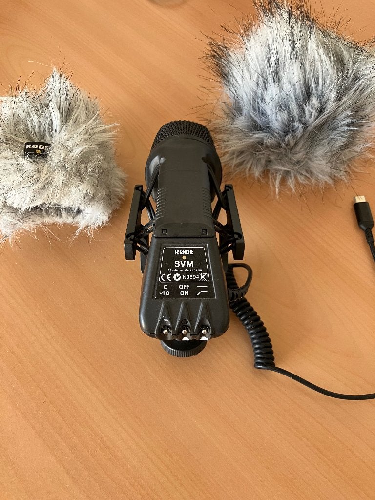Rode Stereo VideoMic (SVM) + 2 Windjammers (1x origineel), Ophalen, Zo goed als nieuw, Overige typen