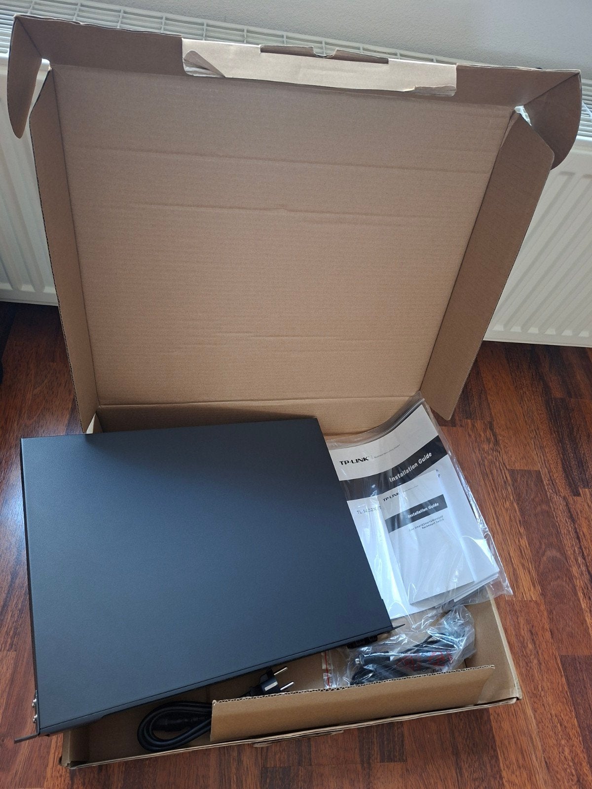 TP-Link TL-SG3424P 24-poorts Gigabit L2 Managed PoE Switch, Ophalen of Verzenden, Gebruikt
