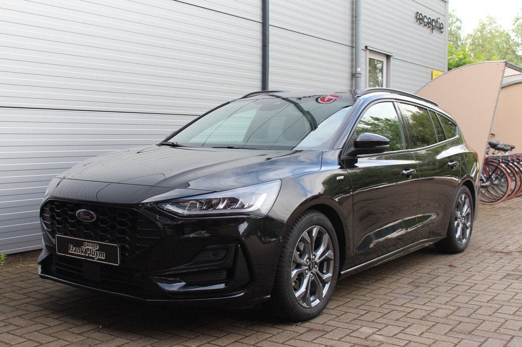 Ford Focus Wagon 1.0 EcoBoost Hybrid ST Line X Business Wint, Auto's, Ford, Stof, Gebruikt, Zwart, 155 pk