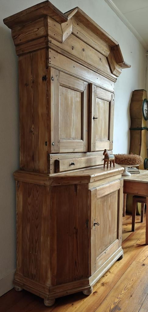 Antieke Zweedse Dalarna buffetkast., Ophalen, Gebruikt, 50 tot 75 cm, 200 cm of meer