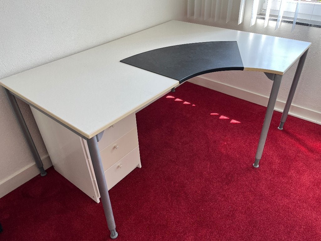 Bureau L-vormig, Ophalen, 160 cm, Gebruikt, In hoogte verstelbaar