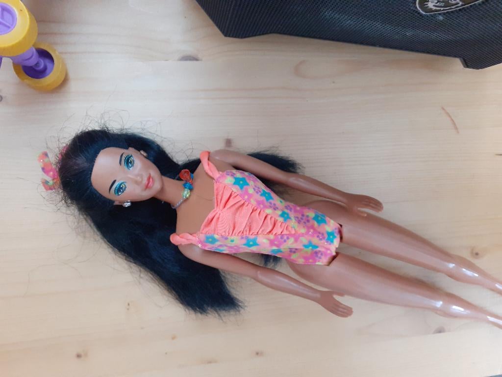 Barbie Glitter Beach Kira, Verzamelen, Poppen, Ophalen of Verzenden, Zo goed als nieuw, Pop