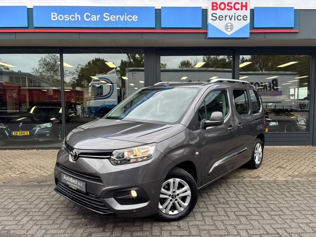 Toyota Proace City Verso Toyota Proace City Verso 2020 Camer, Auto's, Dealer onderhouden, Gebruikt, Euro 6, 1199 cc