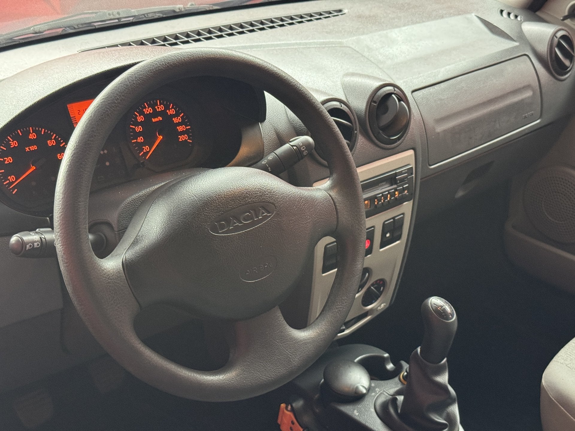 Dacia Logan MCV 1.4 Ambiance | Trekhaak | Radio | APK 25-06-, Auto's, Dacia, Stof, Gebruikt, Zwart, Blauw